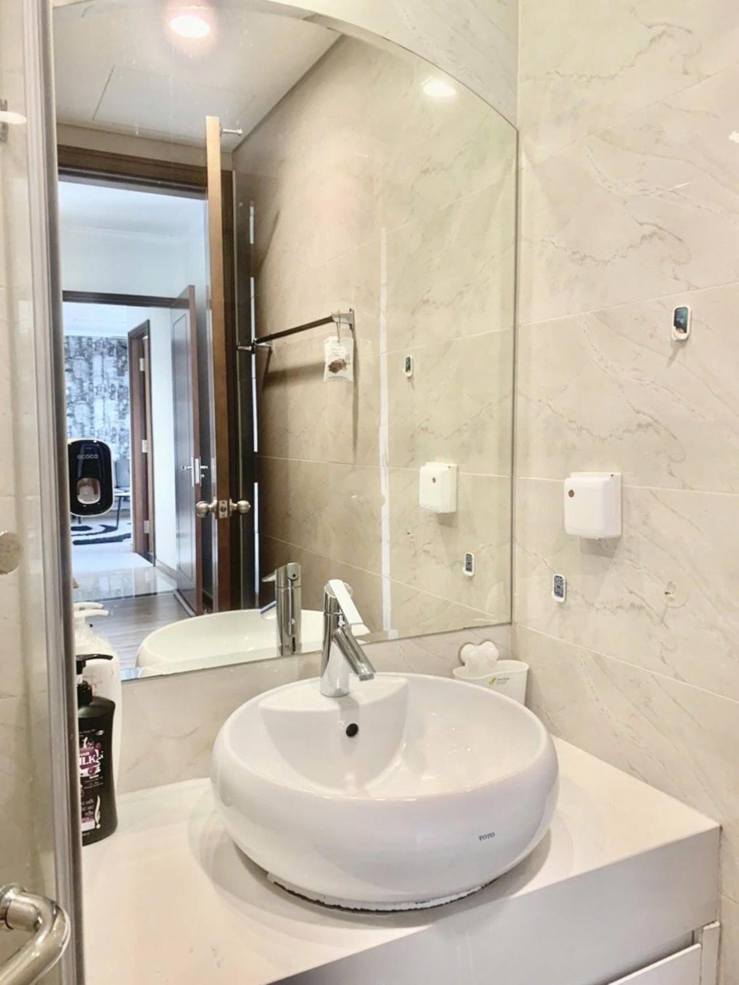 Mott Haven Apart - Vinhomes Central Park, Landmark 81 Area & Ice Rink Ho Chi Minh Zewnętrze zdjęcie